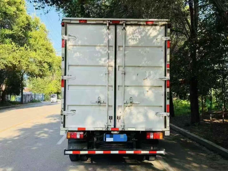 烟台23年上汽集团轻卡9