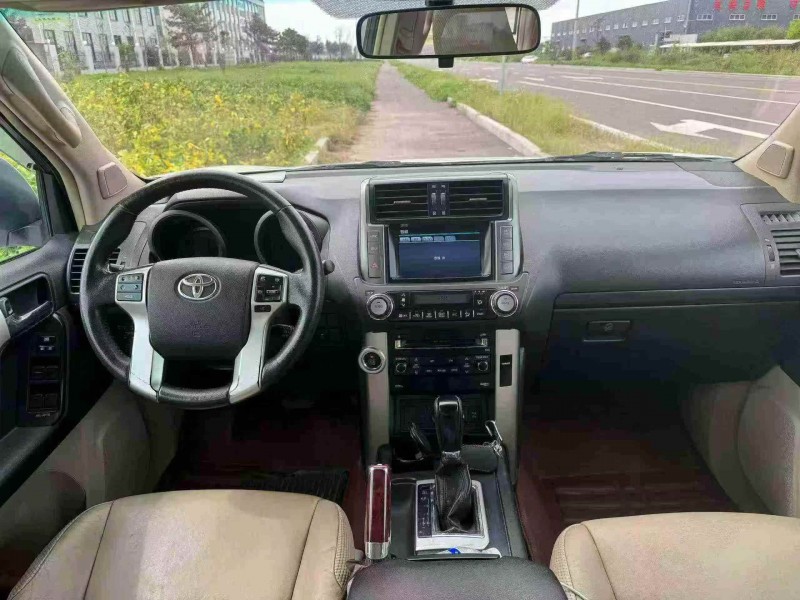 邯郸12年丰田普拉多4