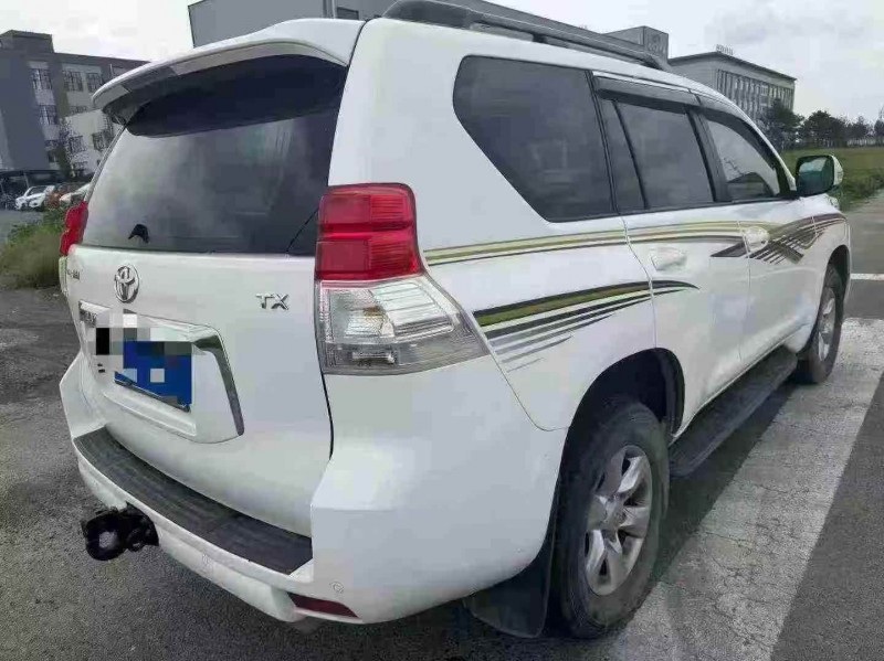 邯郸12年丰田普拉多8