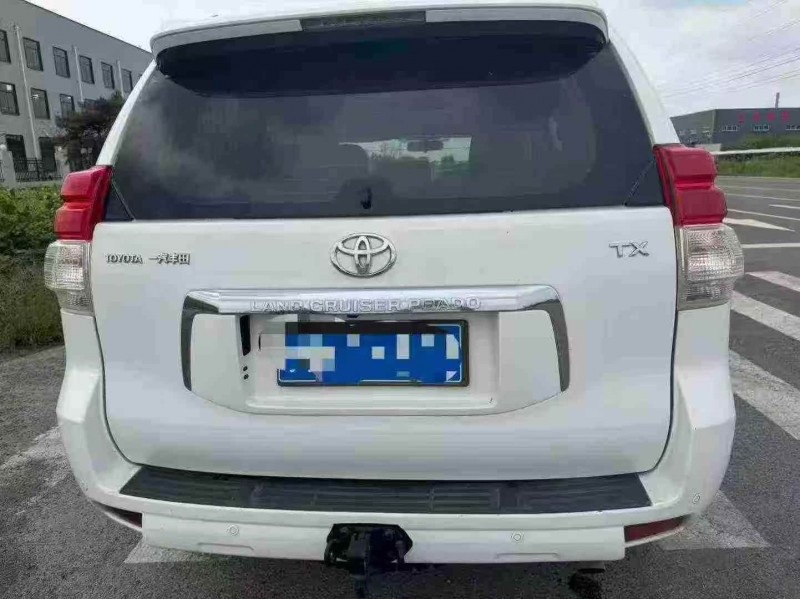 邯郸12年丰田普拉多9