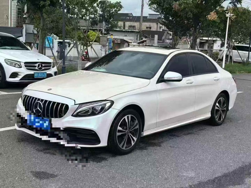 嘉兴18年奔驰C2