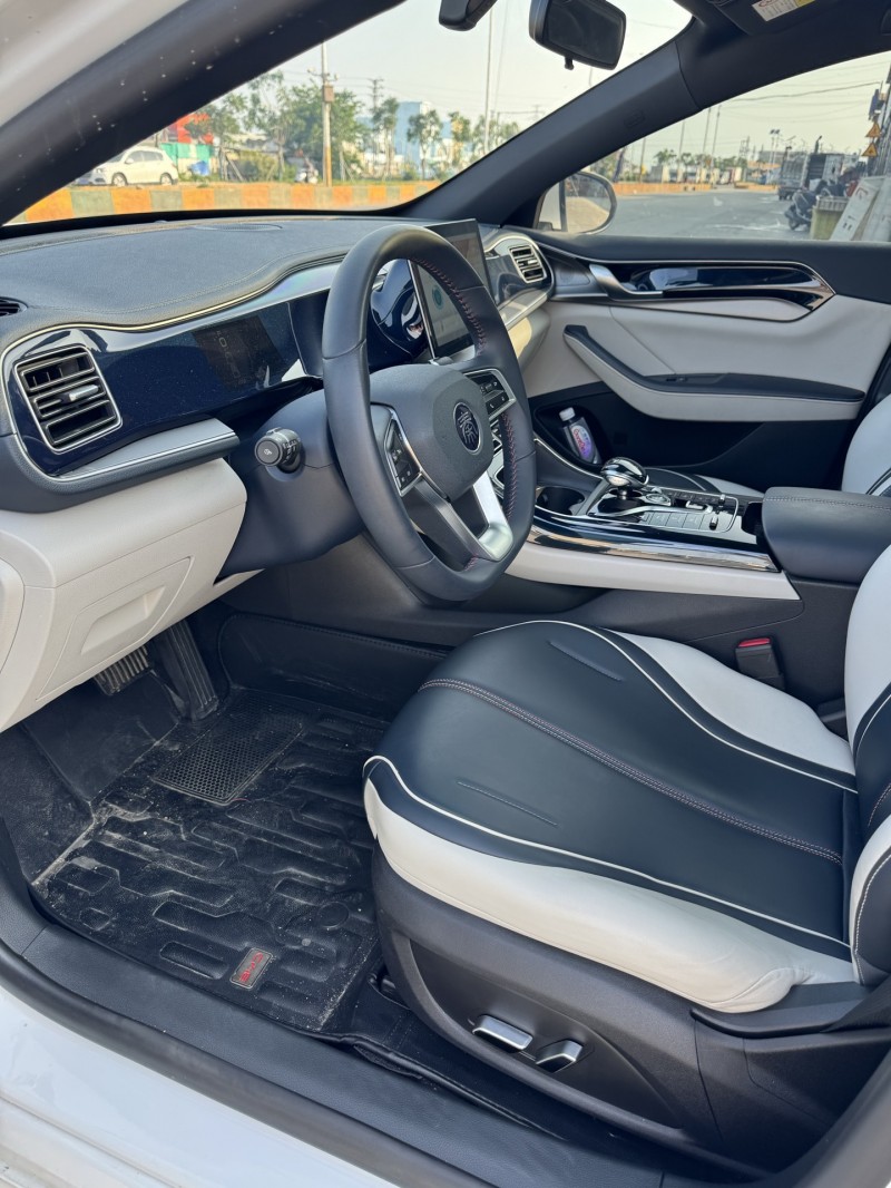 潮州23年比亚迪秦3