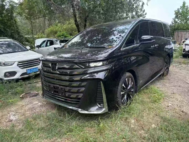 济宁24年丰田威尔法2