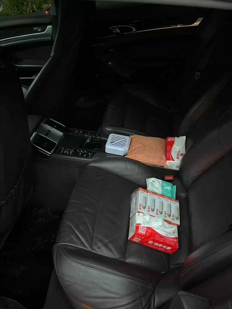 枣庄13年保时捷帕拉梅拉6