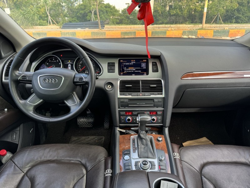 潮州14年奥迪Q75