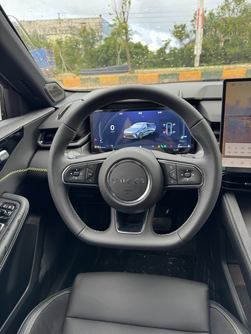 潮州24年领克036