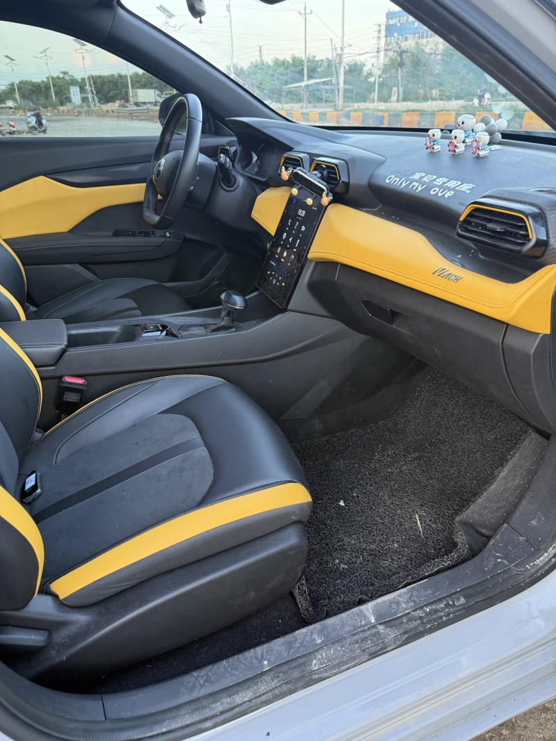 潮州22年东风奕炫7