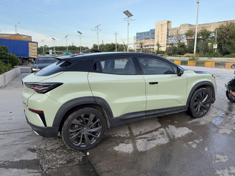 潮州21年长安汽车UNI8