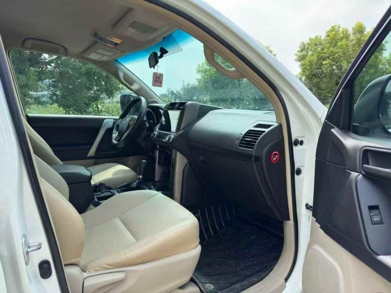 无锡12年丰田普拉多4