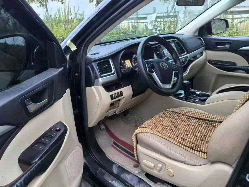 宜昌16年丰田汉兰达6