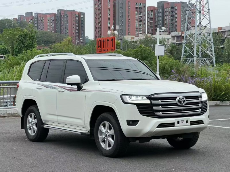 长沙24年丰田兰德酷路泽4
