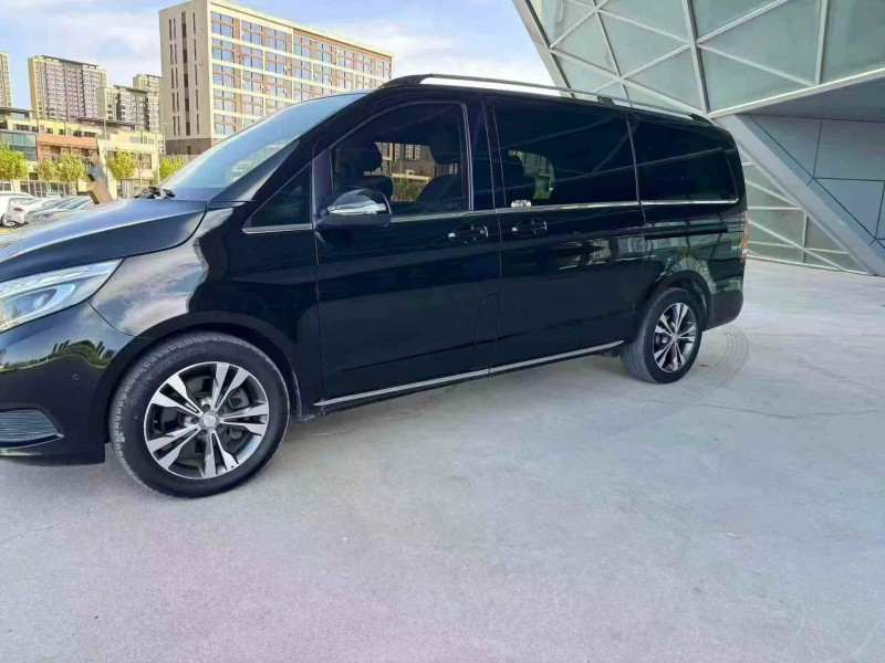 秦皇岛17年奔驰V3