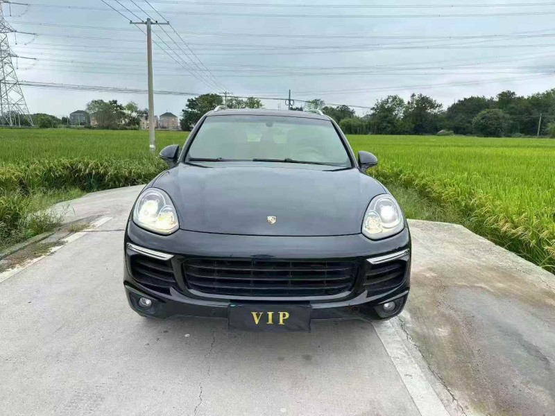 宁波15年保时捷卡宴1