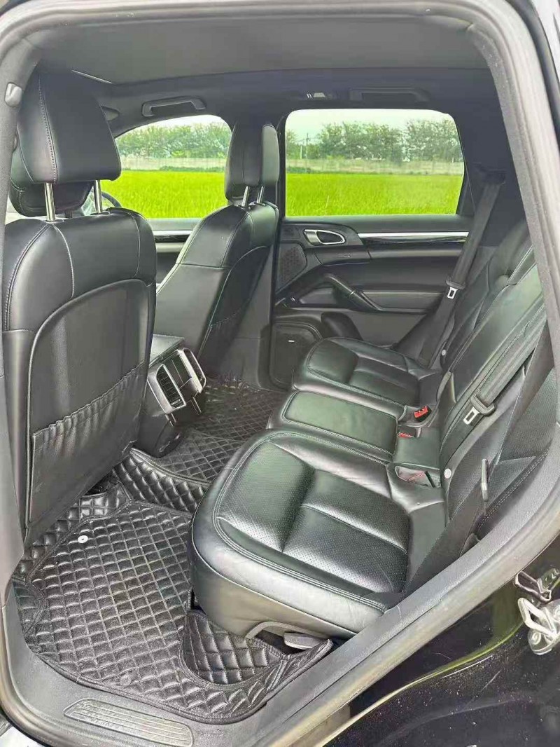 宁波15年保时捷卡宴6