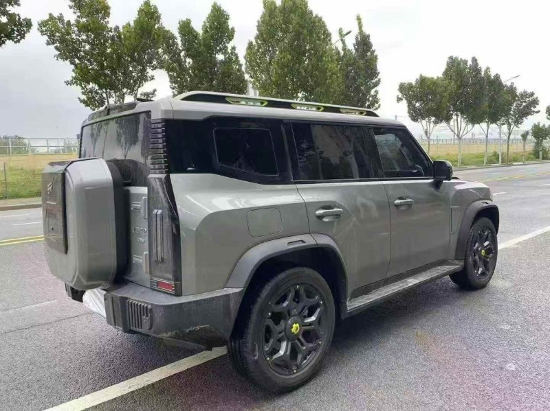 新乡25年奇瑞捷途8