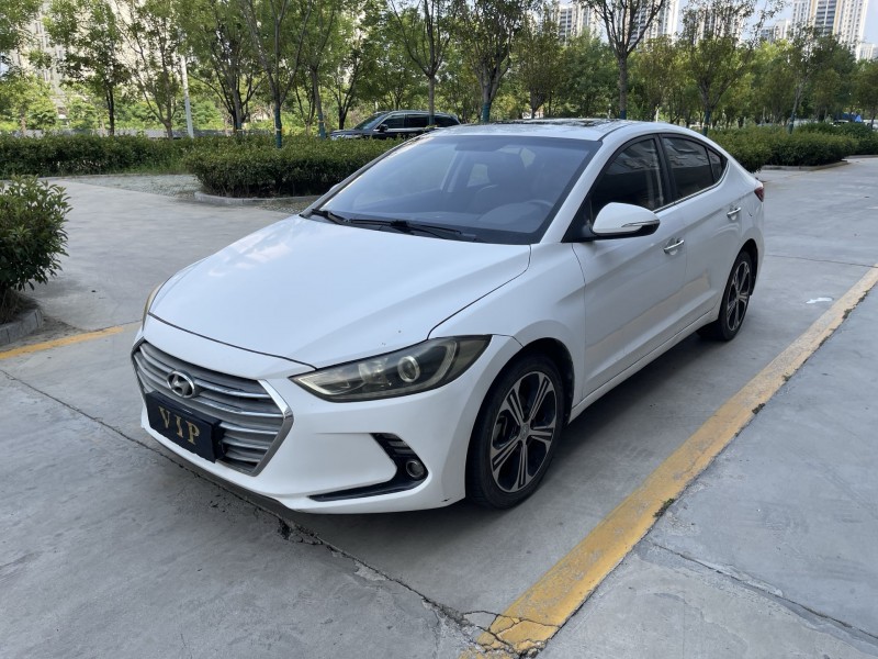 济宁20年现代伊兰特3