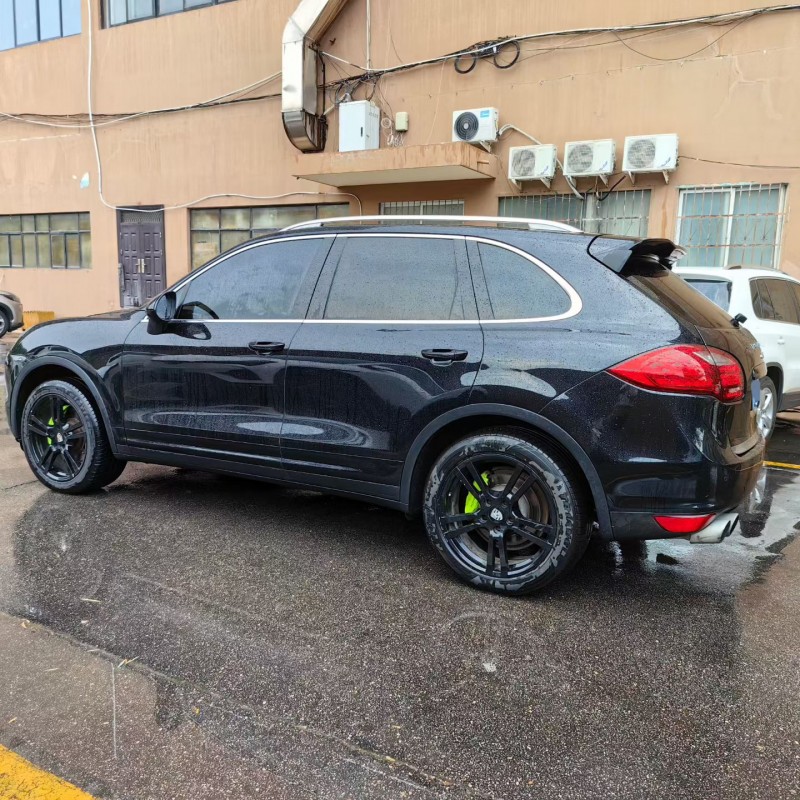 洛阳11年保时捷卡宴8