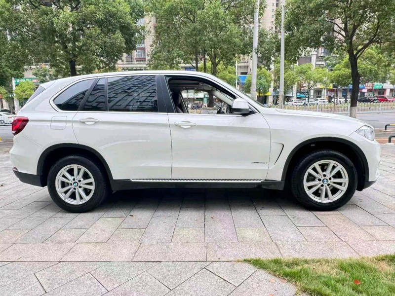 邵阳19年宝马X58