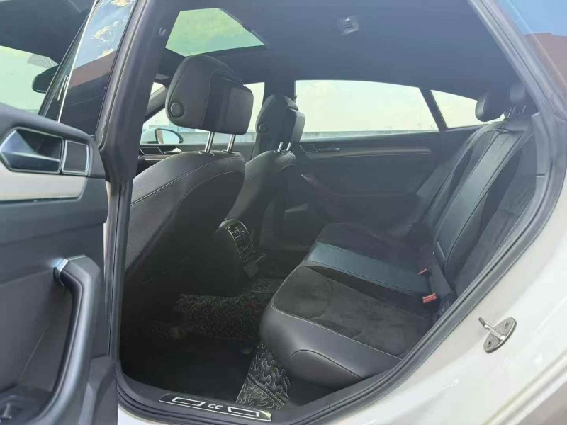 苏州19年大众CC6