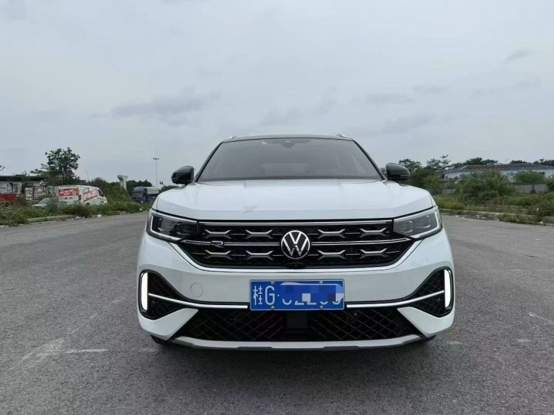 防城港23年大众探岳1