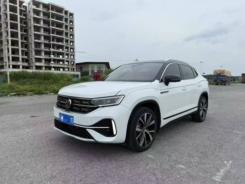 防城港23年大众探岳8