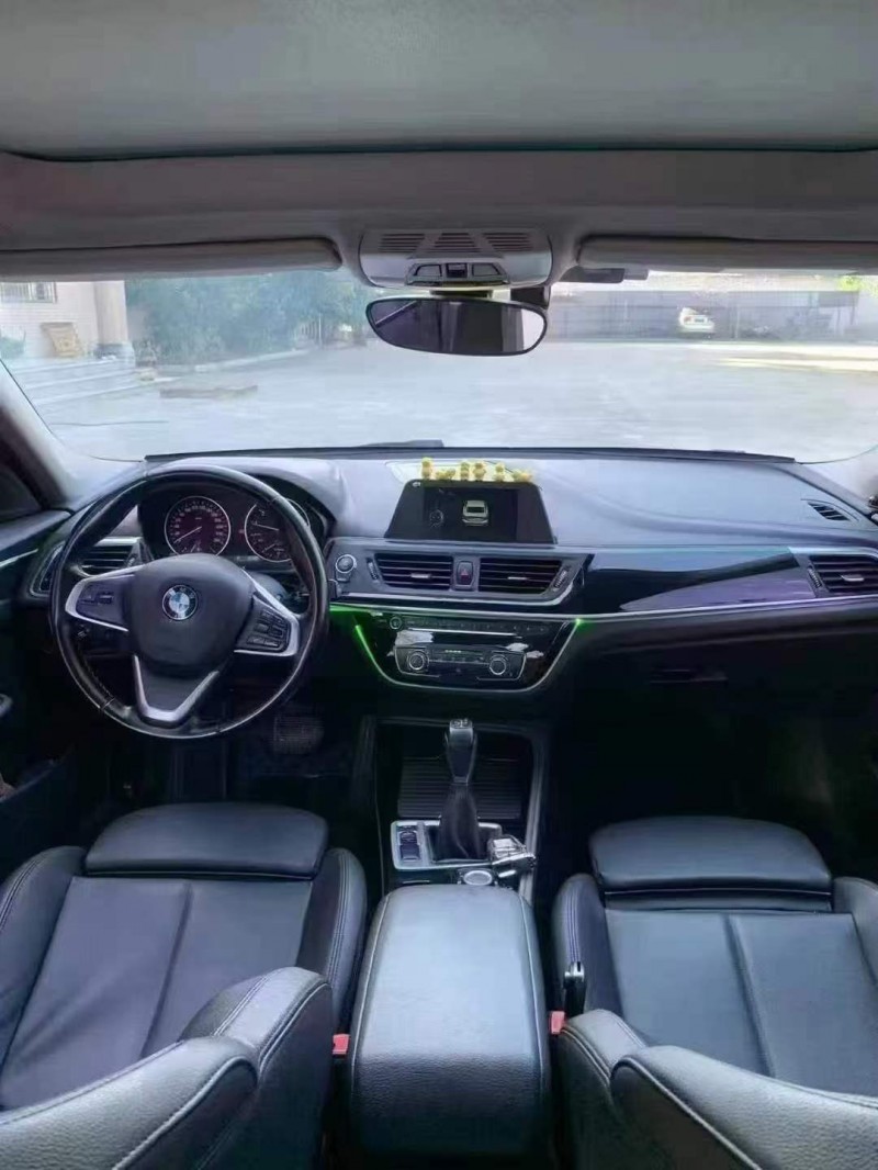 三明18年宝马1系8