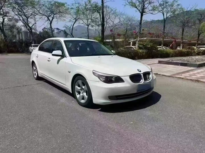 厦门10年宝马5系2