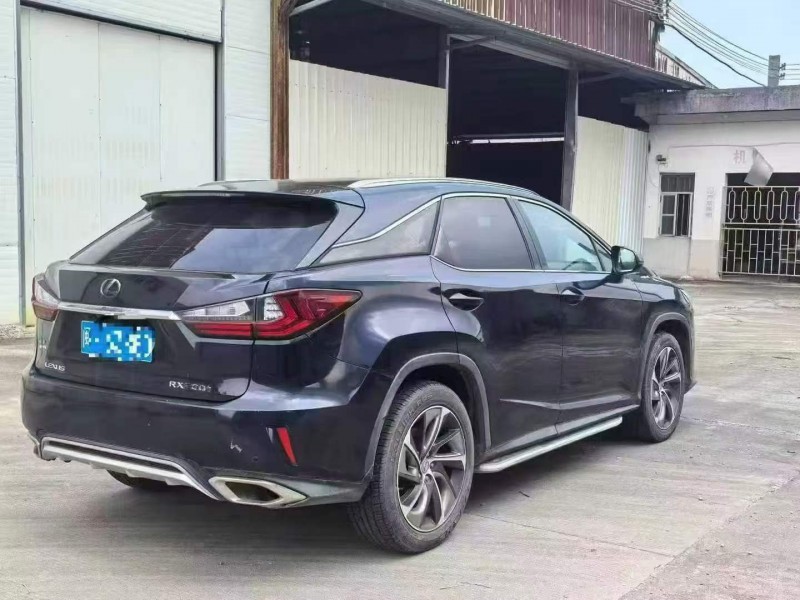 厦门17年雷克萨斯RX6