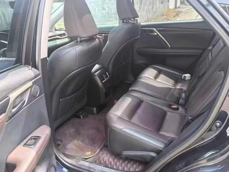 厦门17年雷克萨斯RX8