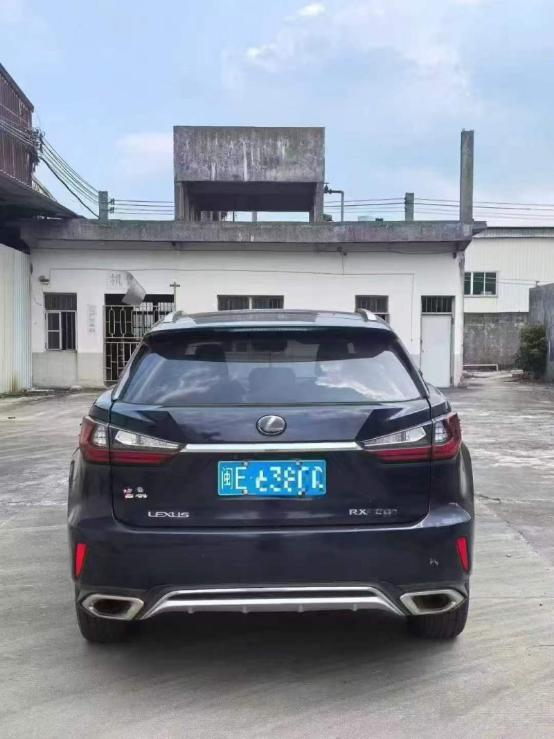 厦门17年雷克萨斯RX9