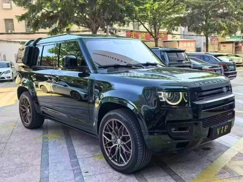 莆田23年路虎卫士2