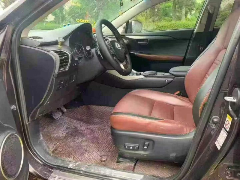 汕头15年雷克萨斯NX5