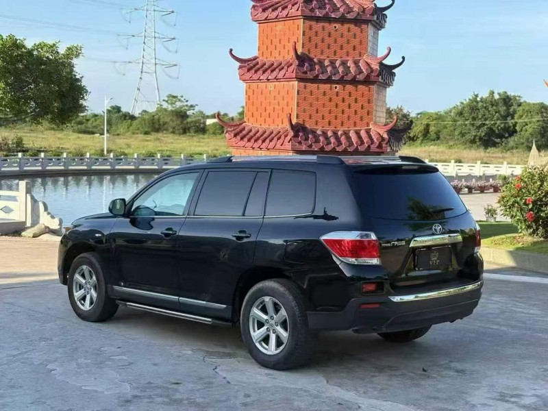 汕头15年丰田汉兰达5