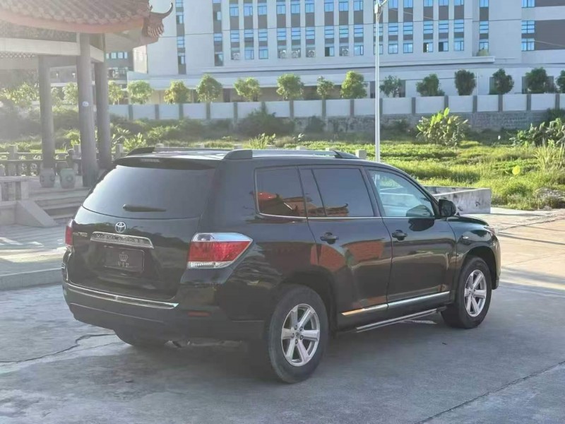 汕头15年丰田汉兰达7