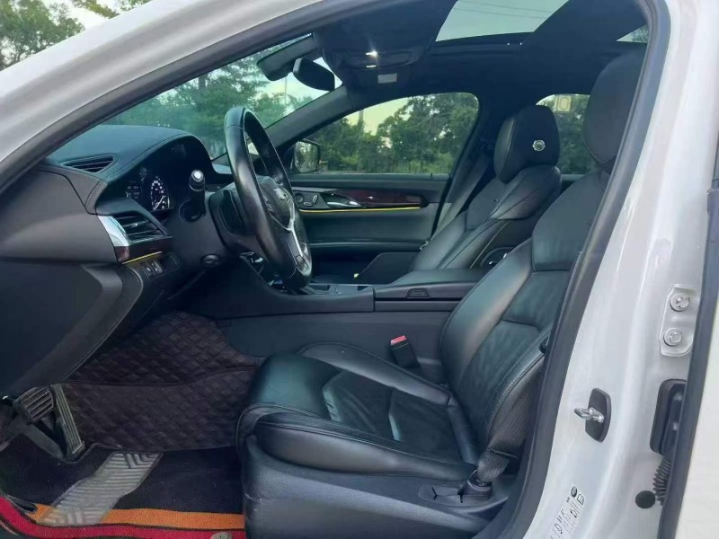 汕头18年凯迪拉克CT64