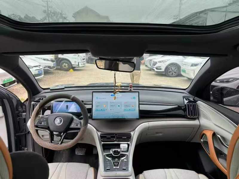 常德23年比亚迪宋6