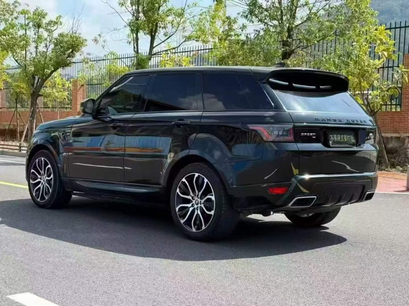 莆田21年路虎揽胜运动7