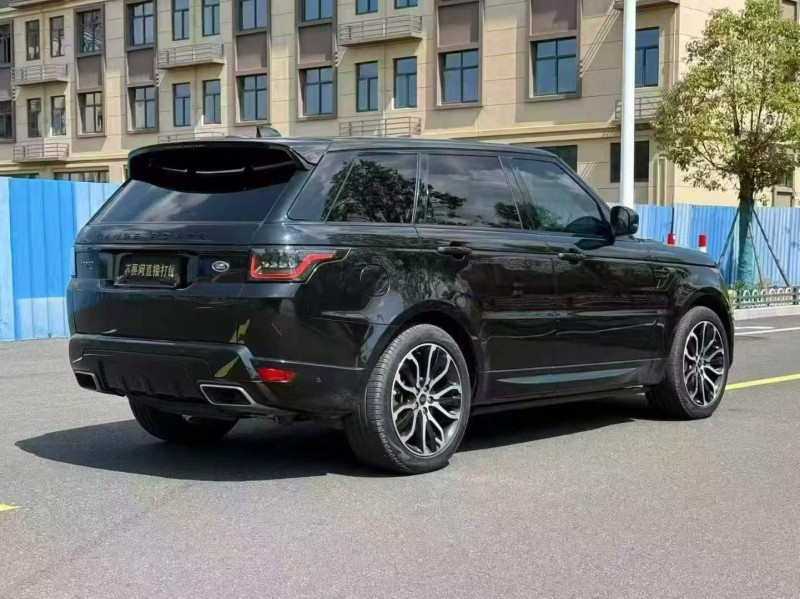 莆田21年路虎揽胜运动8