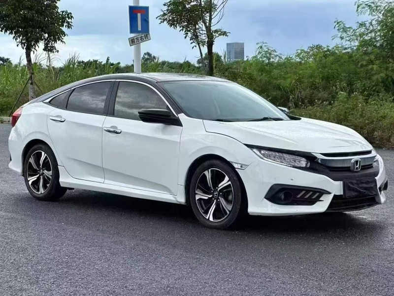 江门17年本田思域2