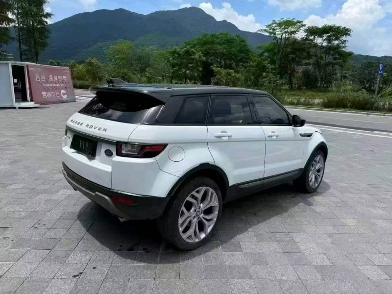 汕头18年路虎极光2