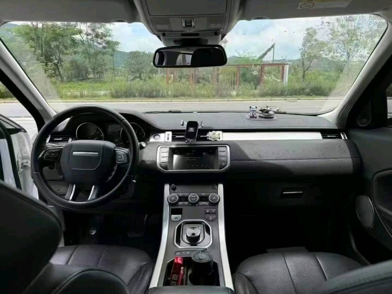 汕头18年路虎极光6