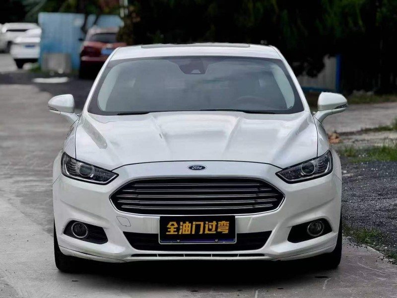 珠海16年福特蒙迪欧1