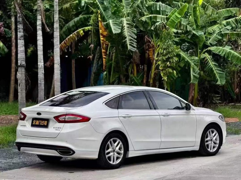 珠海16年福特蒙迪欧2