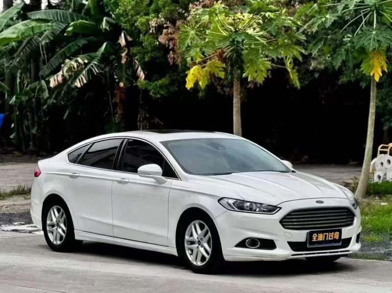 珠海16年福特蒙迪欧8