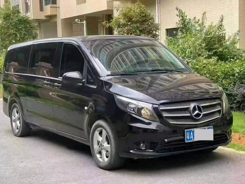 汕头21年奔驰威霆3