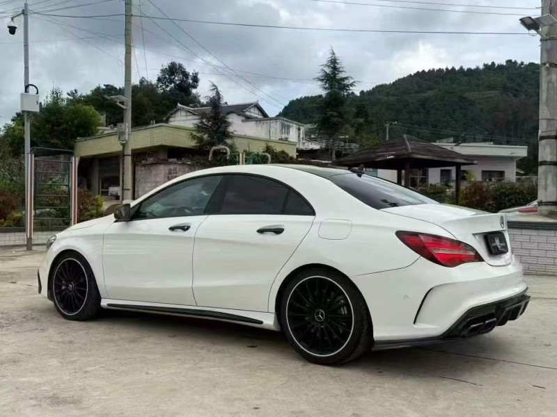 铜仁17年奔驰CLA7