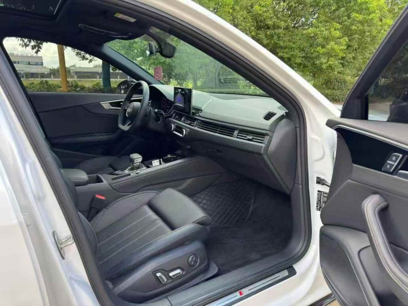 苏州24年奥迪A4L7