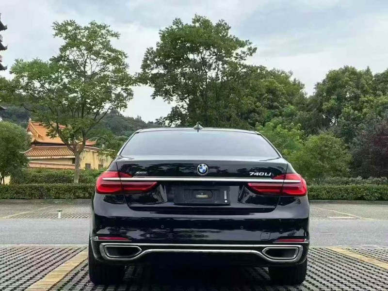 邯郸16年宝马7系9