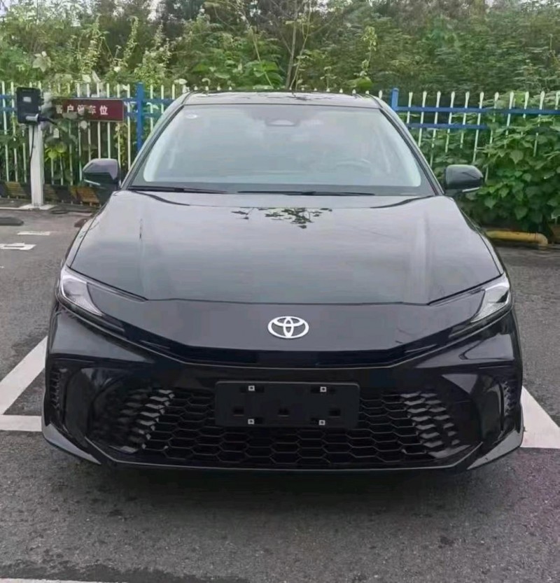 吉林25年丰田凯美瑞1