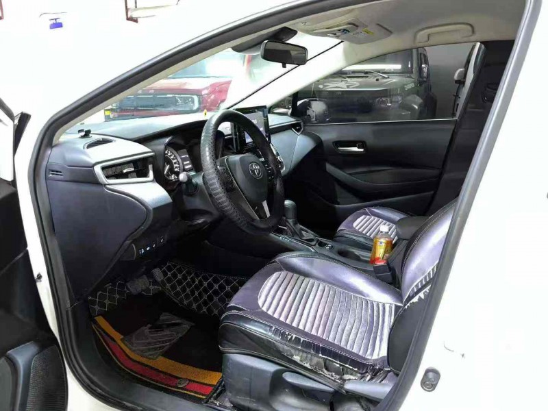 成都23年丰田亚洲狮4